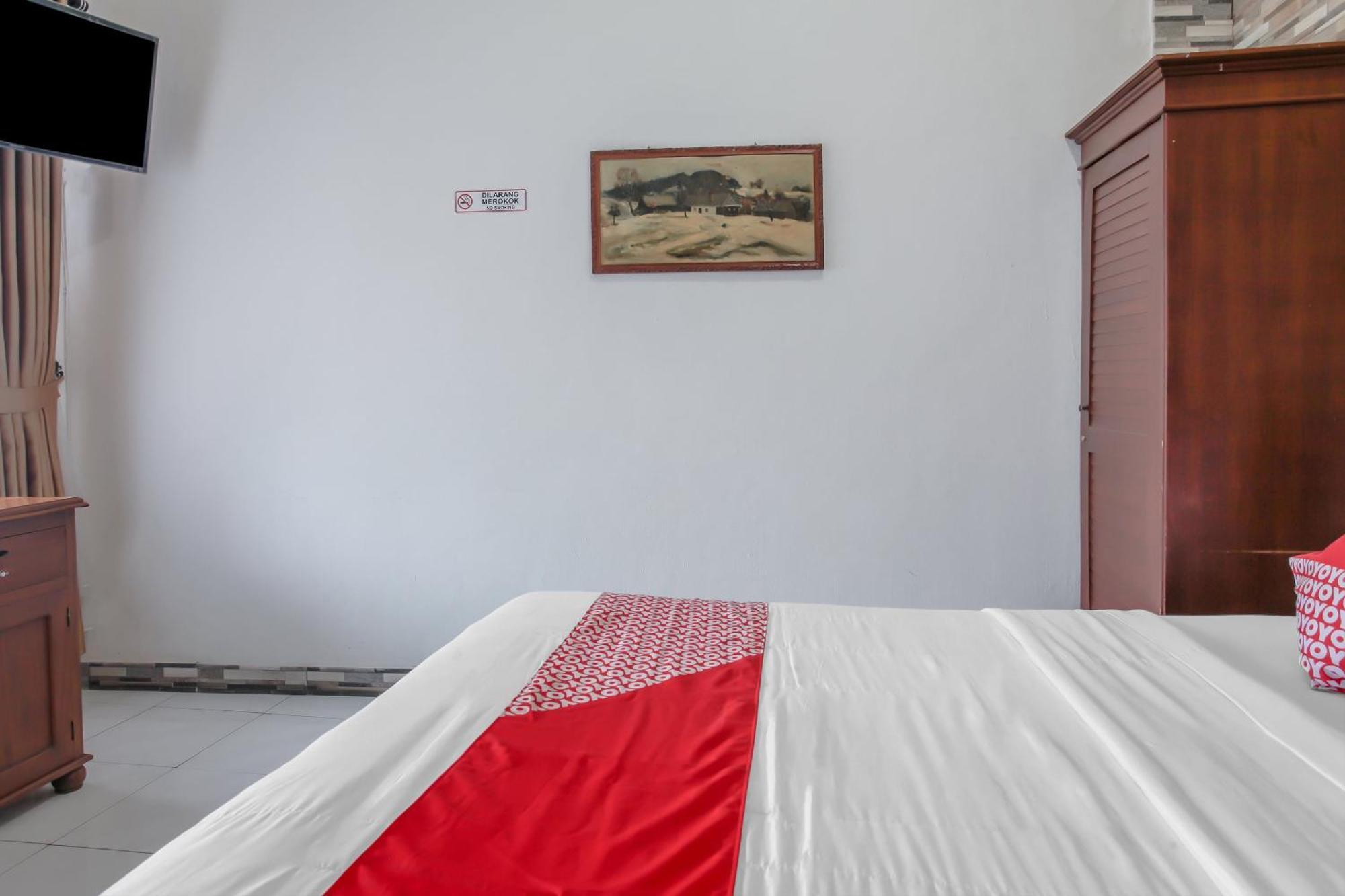 Oyo Life 90091 Wisma Pakuan Syariah Bogor Exterior foto